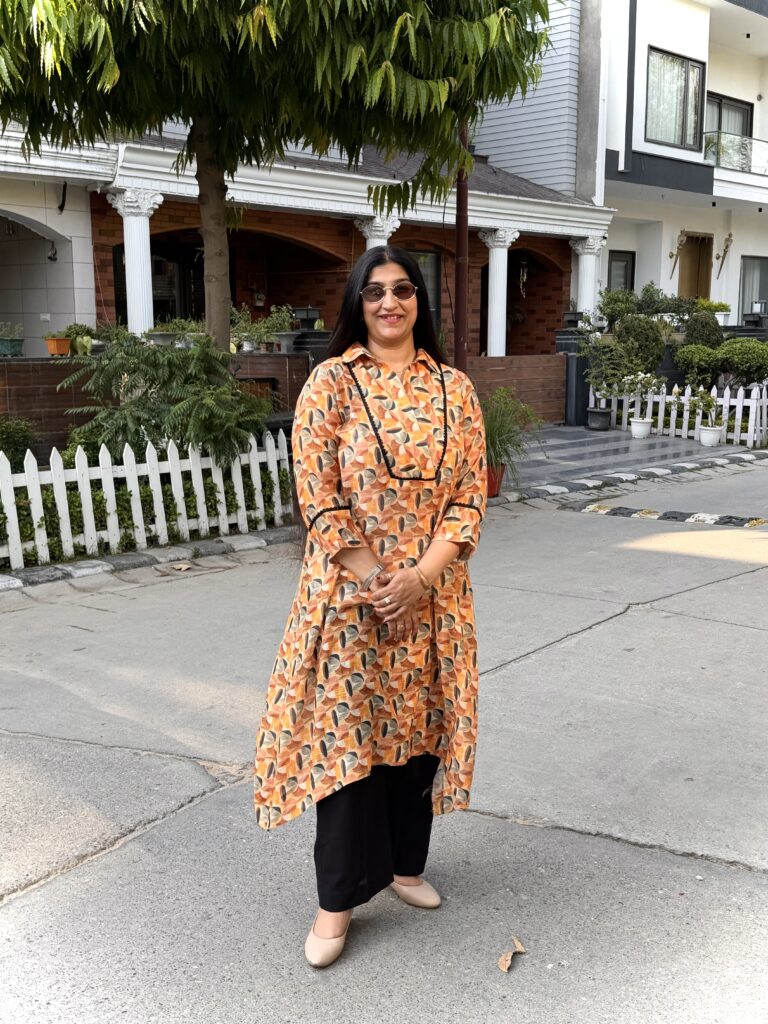 Everyday Elegant Printed Kurta with Black Trouser Set